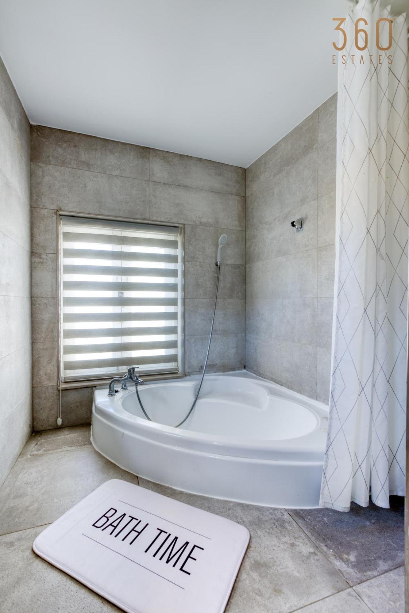 Charming Home With Sea Views & Maltese Balcony By 360 Estates Valletta Zewnętrze zdjęcie
